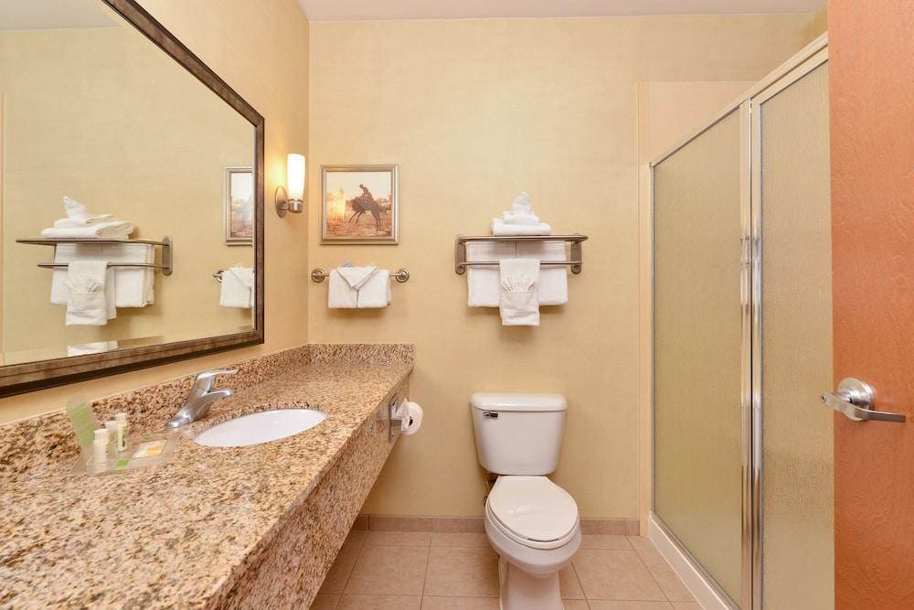 Holiday Inn Laramie By Ihg Exterior foto
