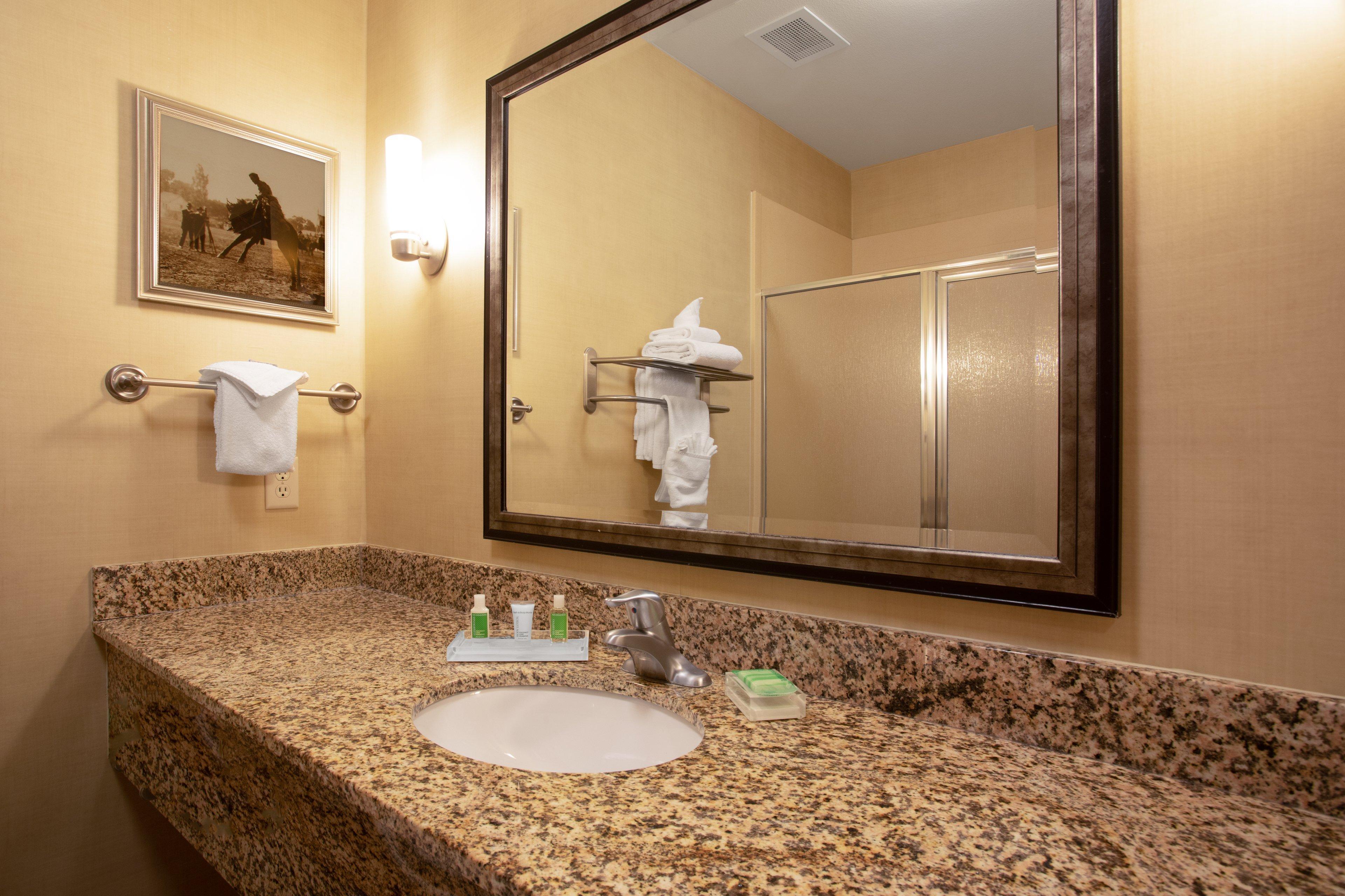 Holiday Inn Laramie By Ihg Exterior foto